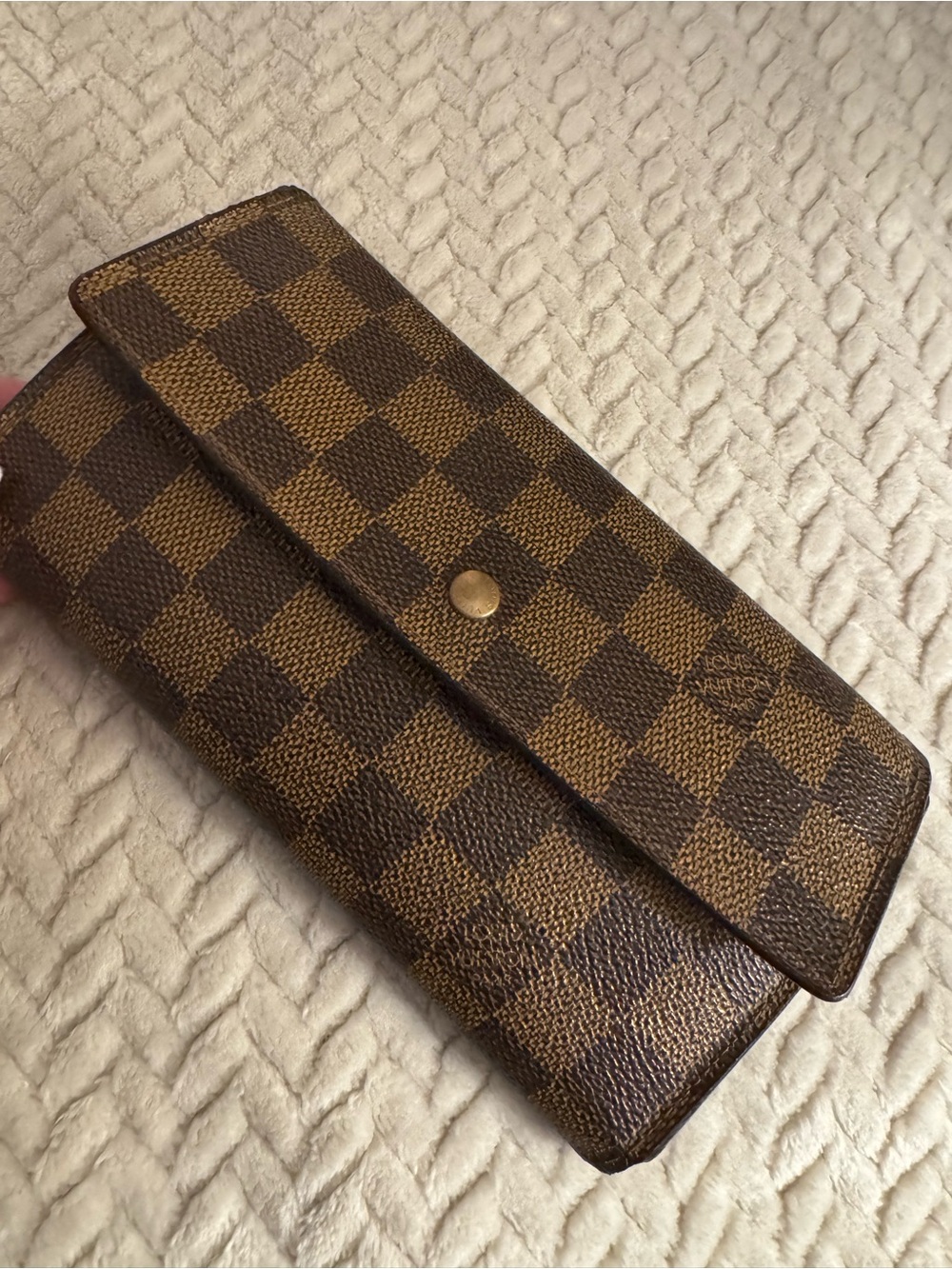 LV trifold wallet